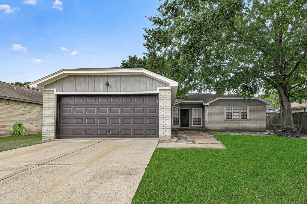 16838 Markridge Drive - Photo 3