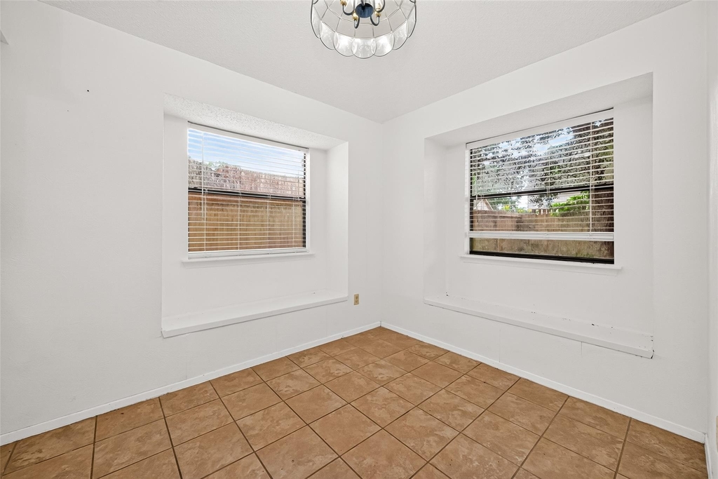 16838 Markridge Drive - Photo 9