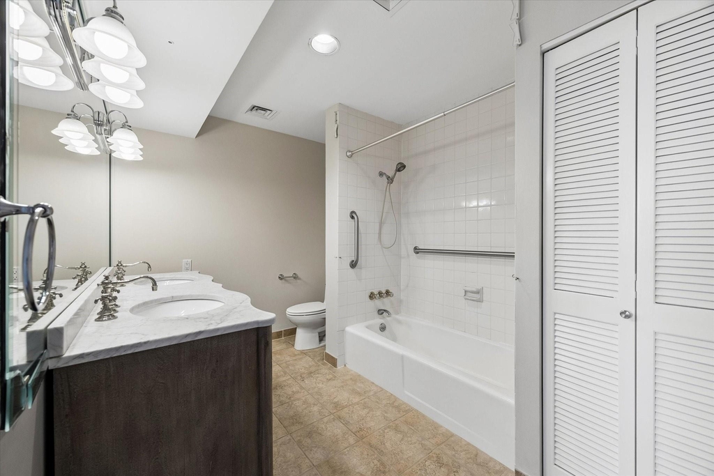 15 Greenway Plaza - Photo 20