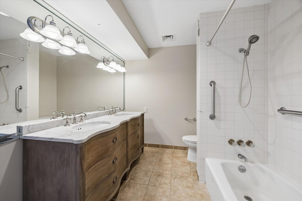 15 Greenway Plaza - Photo 19