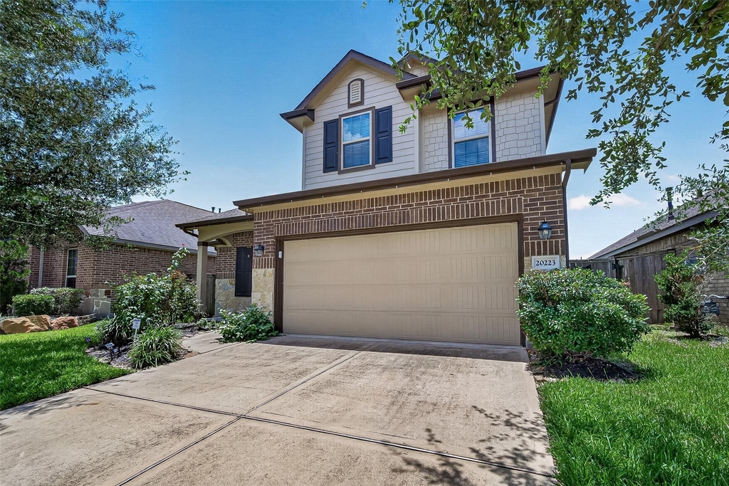 20223 Highfield Park Drive - Photo 1