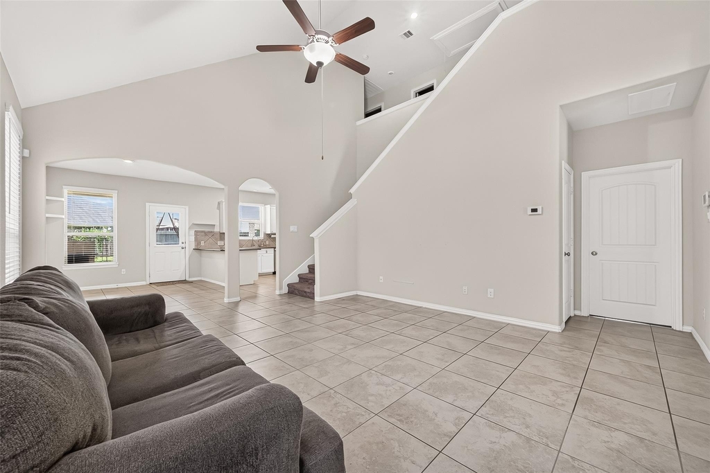 20223 Highfield Park Drive - Photo 5