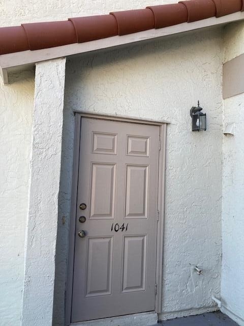 1041 Country Club Drive - Photo 14