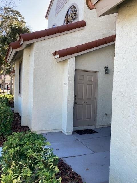 1041 Country Club Drive - Photo 0