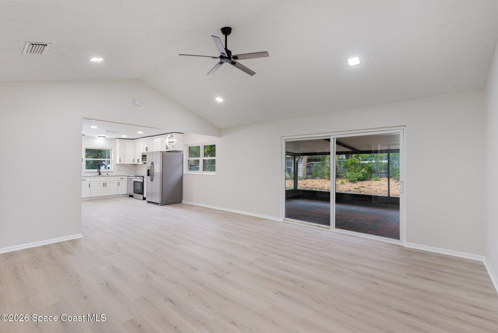 1650 Leach Circle - Photo 7