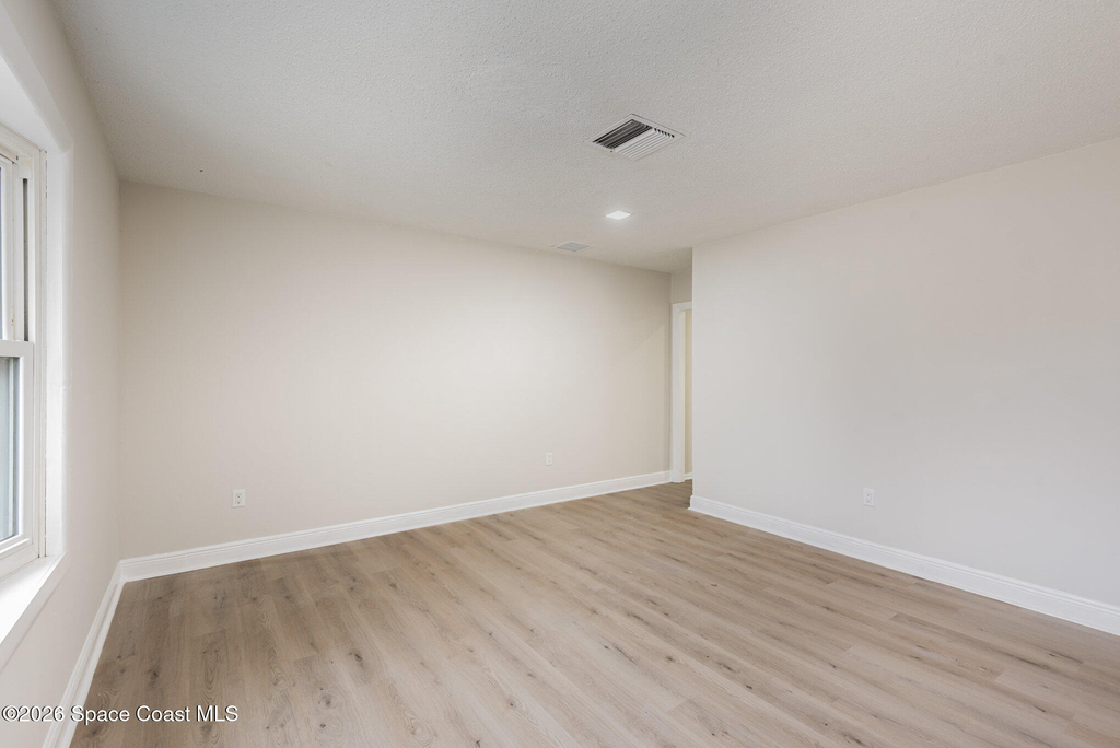 1650 Leach Circle - Photo 4
