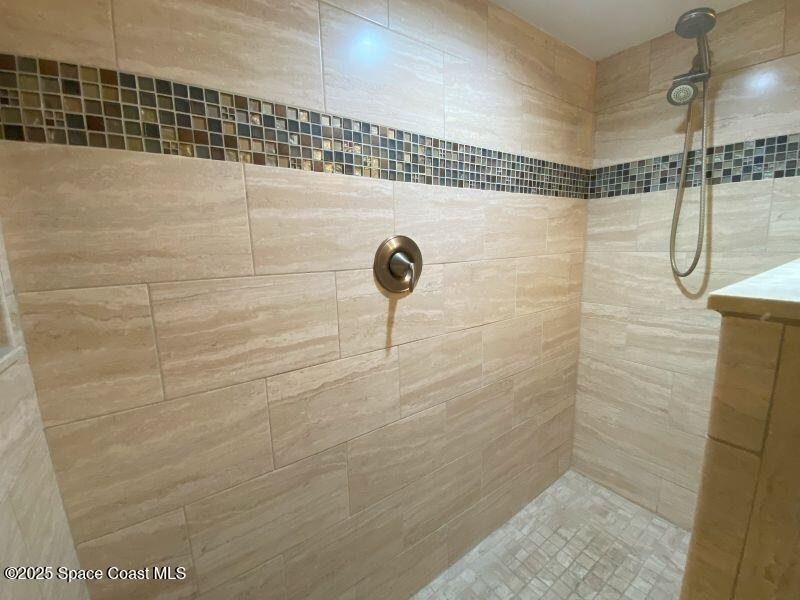 7520 Ridgewood Avenue - Photo 19