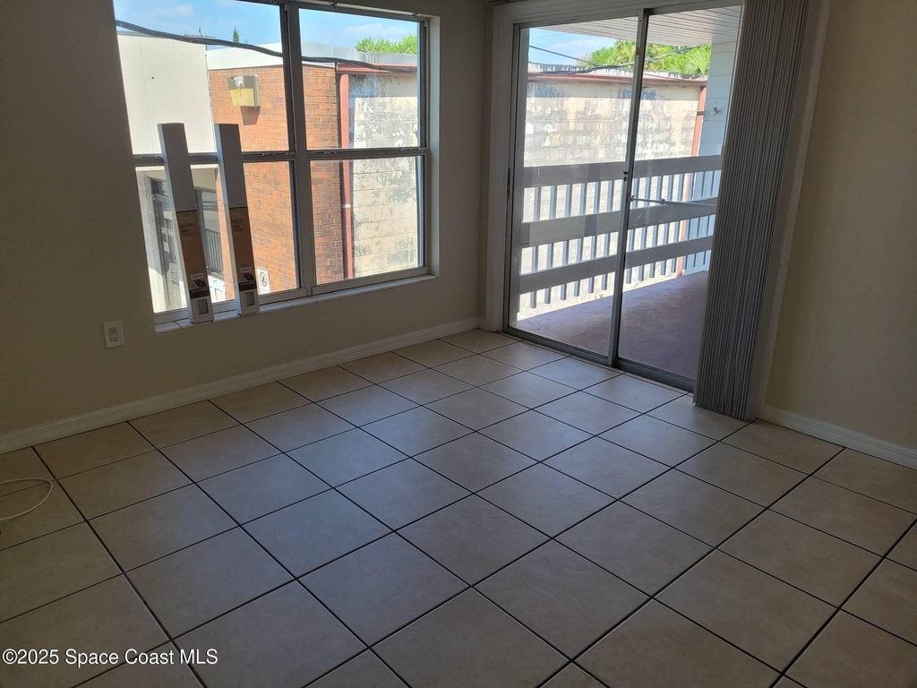 130 Bouganvillea Drive - Photo 3