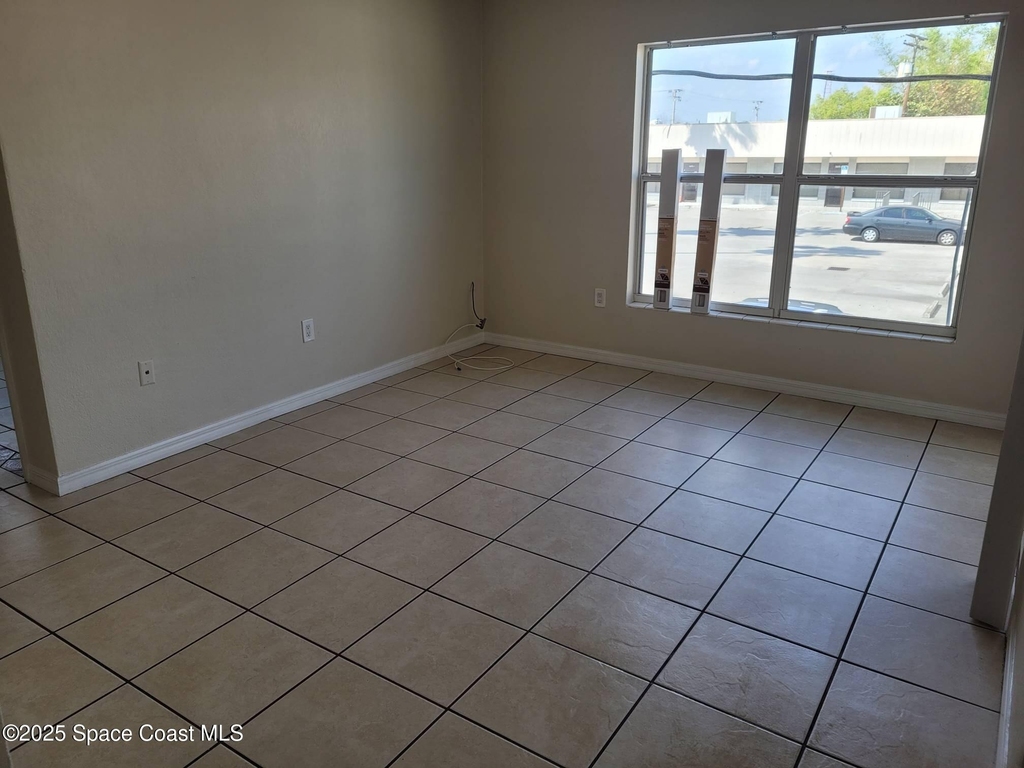 130 Bouganvillea Drive - Photo 2
