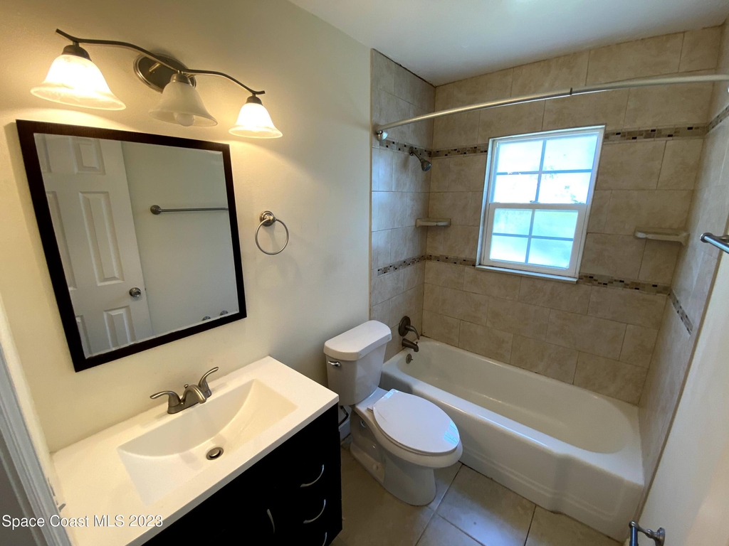 304 Buchanan Avenue - Photo 6