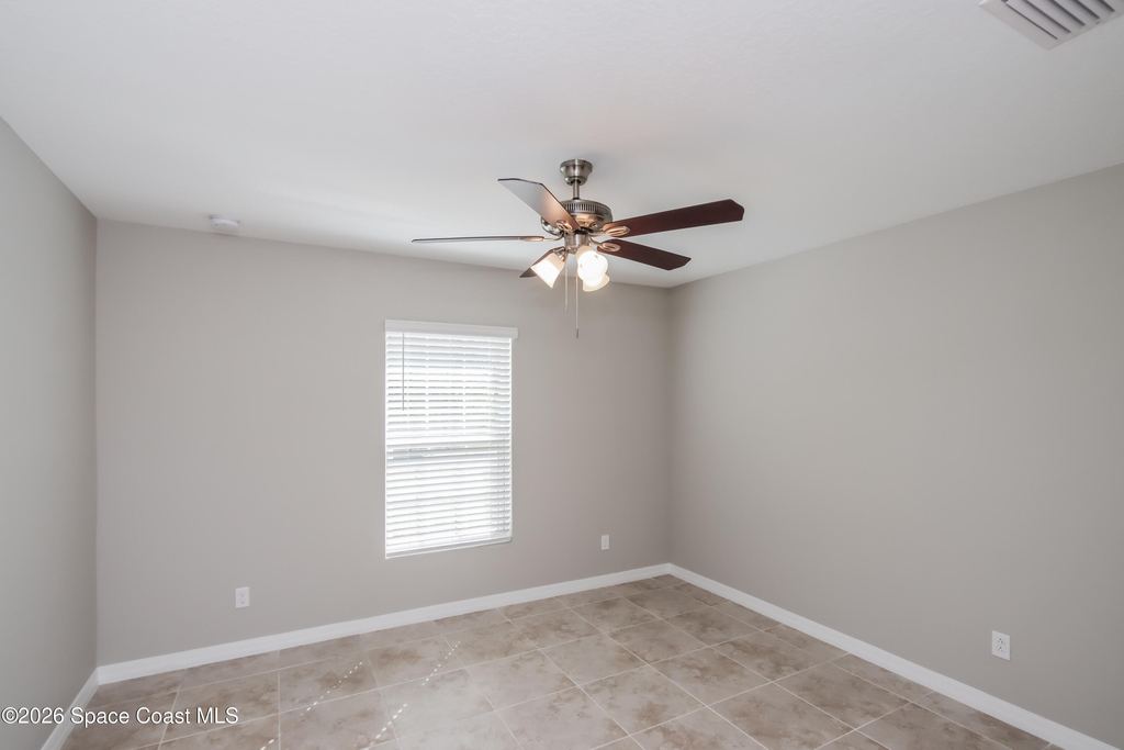 2601 Tennyson Avenue Se - Photo 9