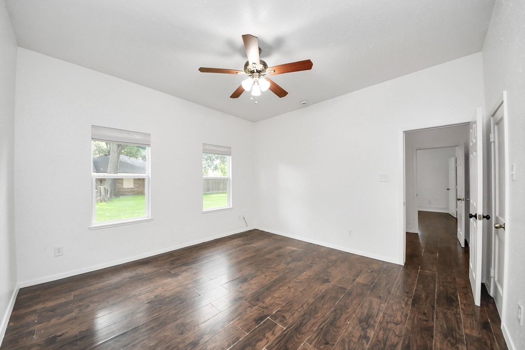 4314 6th Street - Photo 24
