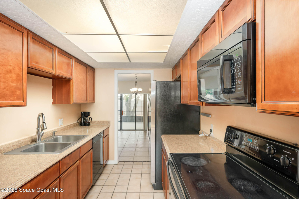 1911 Cashew Courtway - Photo 8