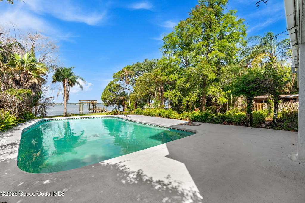 975 Oak Street - Photo 49