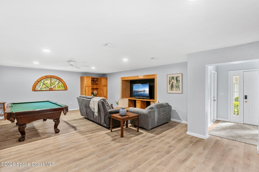 975 Oak Street - Photo 25