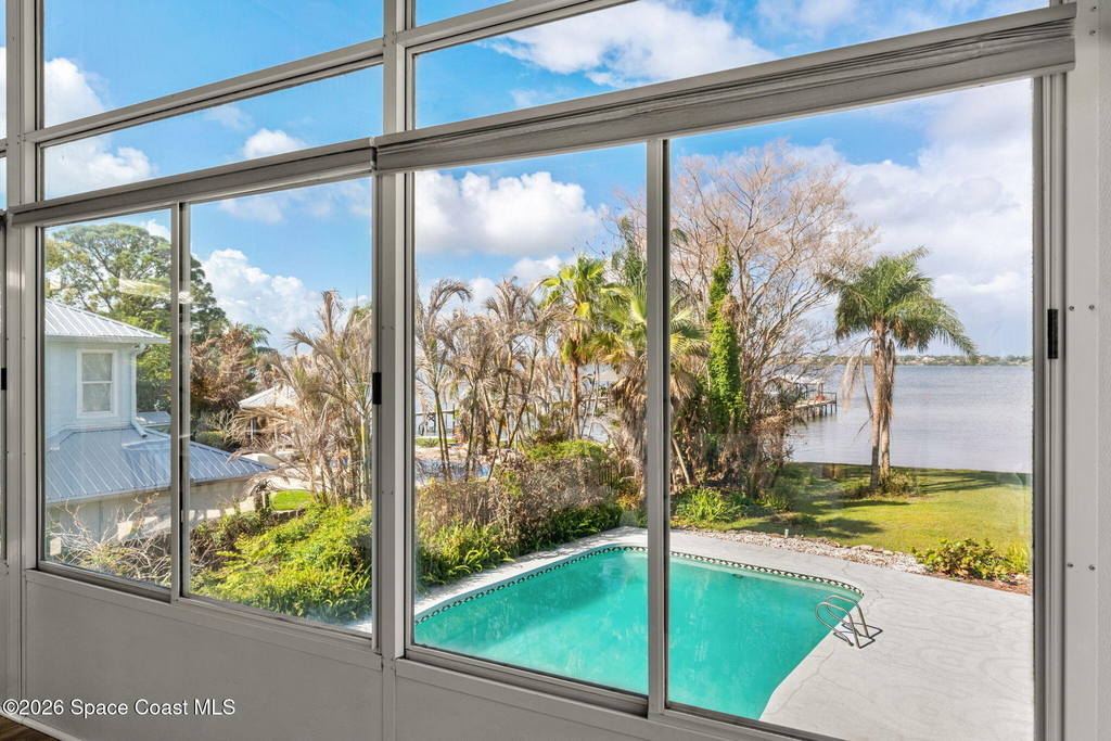 975 Oak Street - Photo 18