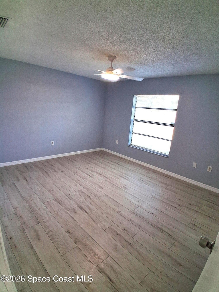 426 Jupiter Boulevard Nw - Photo 5