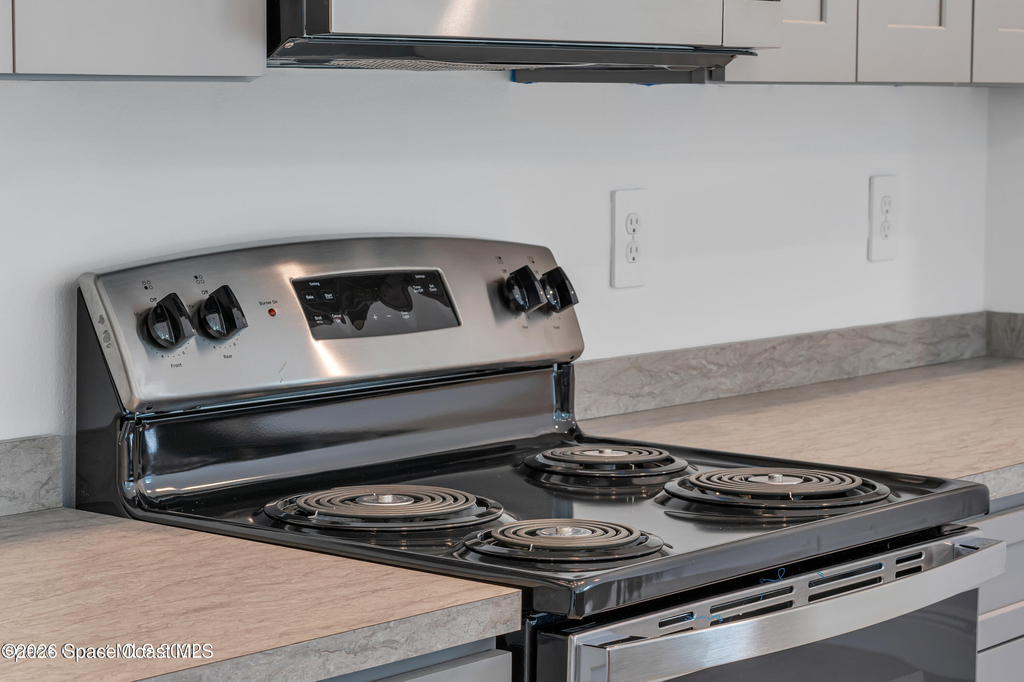 2310 Madrid Avenue Se - Photo 6
