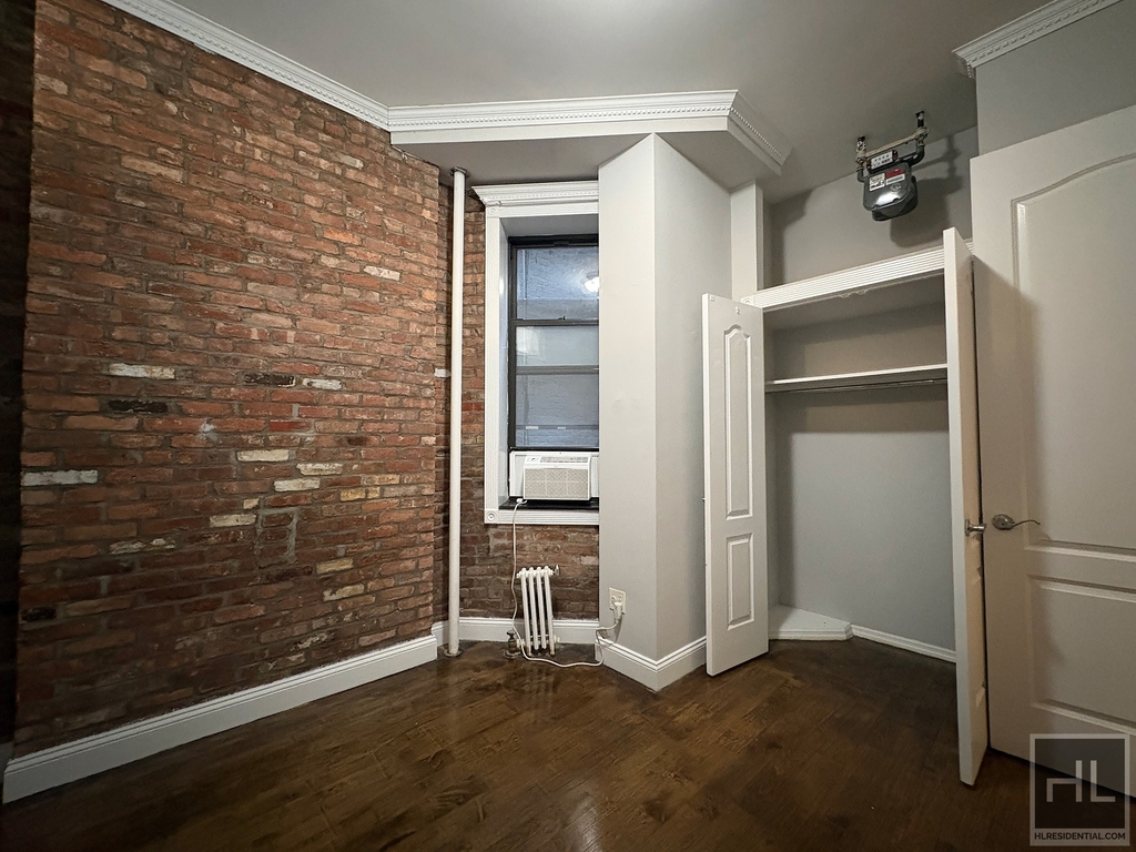Mott St. - Photo 8