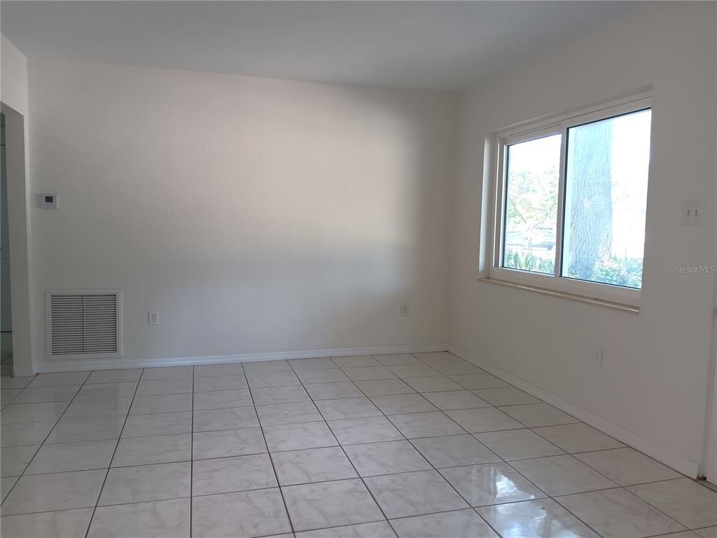 7980 52nd Street N - Photo 20