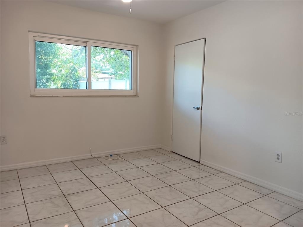 7980 52nd Street N - Photo 19