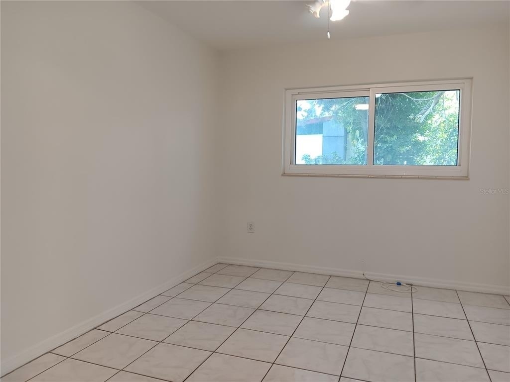 7980 52nd Street N - Photo 21