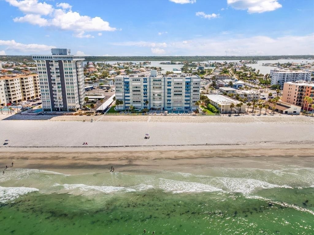 17400 Gulf Boulevard - Photo 36