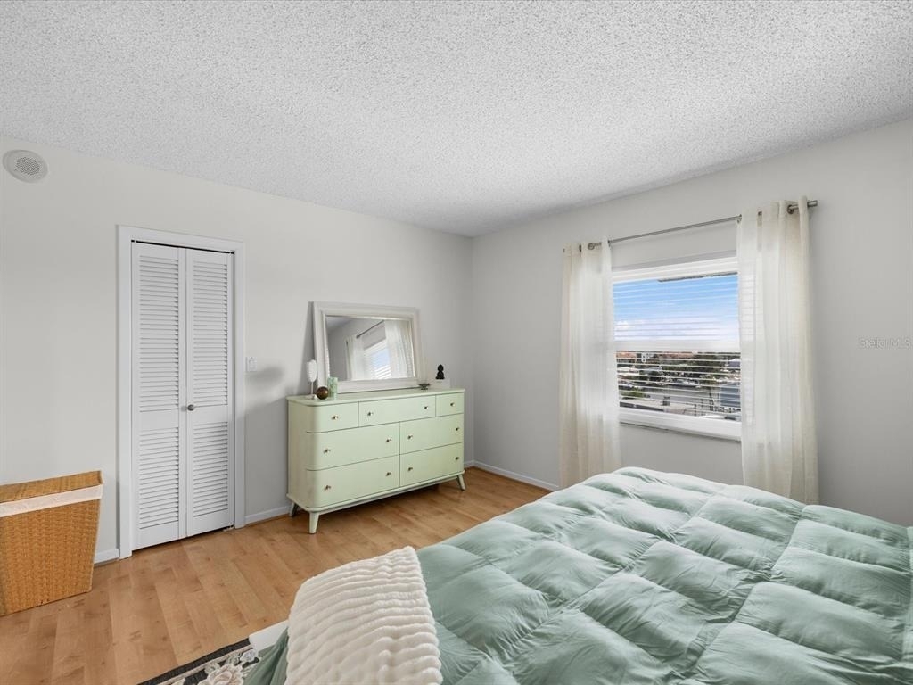 17400 Gulf Boulevard - Photo 23