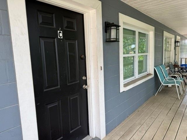 305 S Westland Avenue - Photo 1