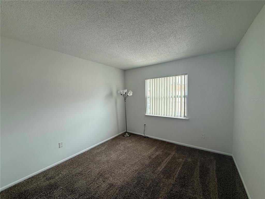 7210 N Manhattan Avenue - Photo 14