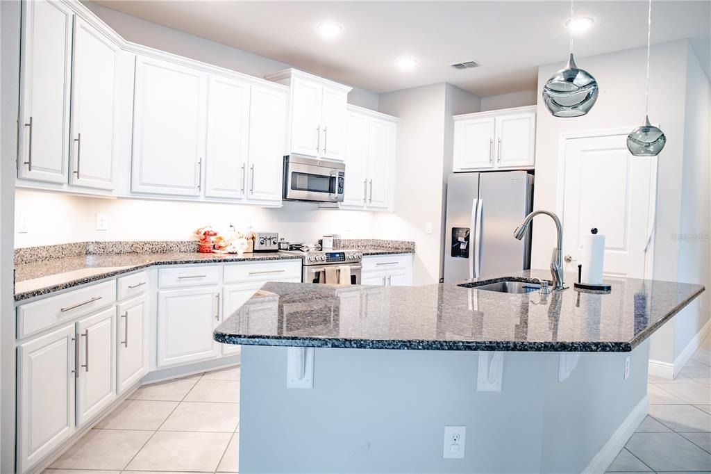 10452 Laguna Plains Drive - Photo 13