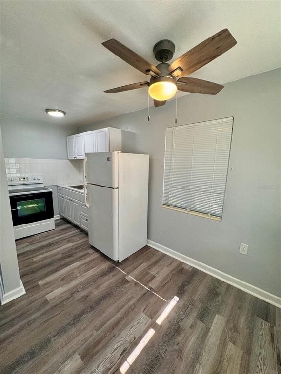 2318 4th Street S - Photo 1