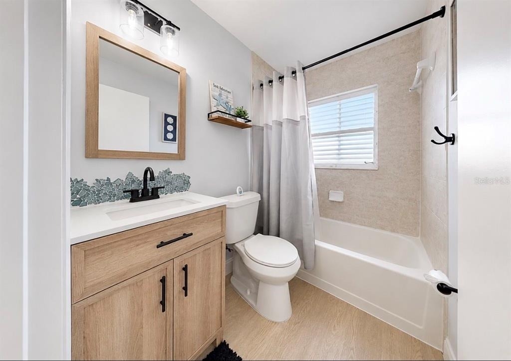 4933 Victoria Drive - Photo 15