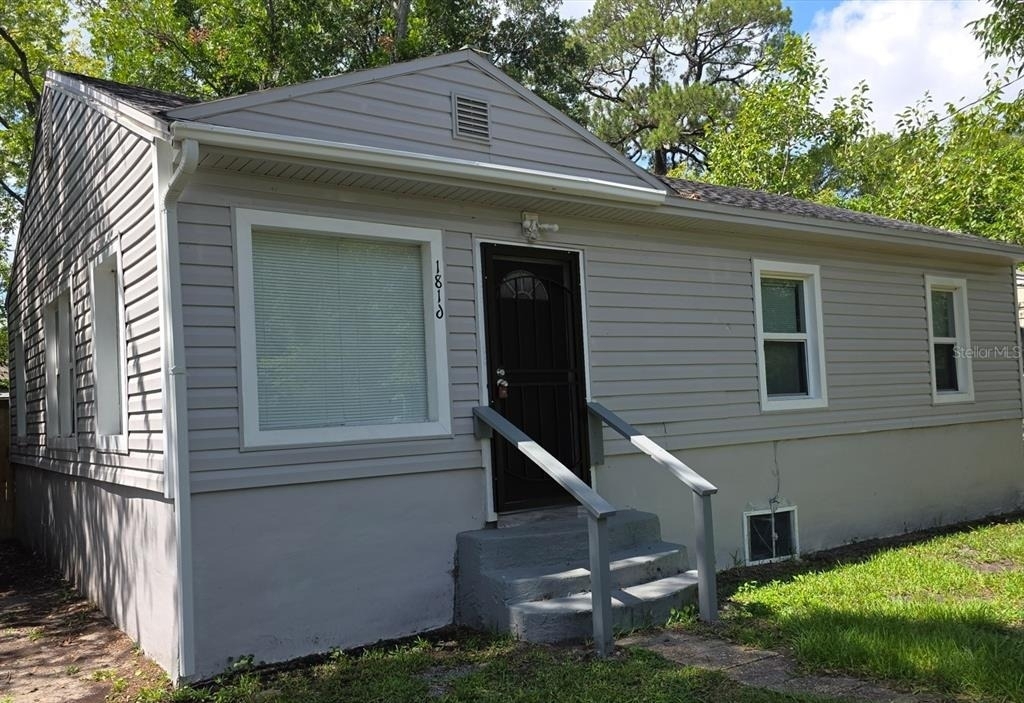 1816 E 27th Street - Photo 0