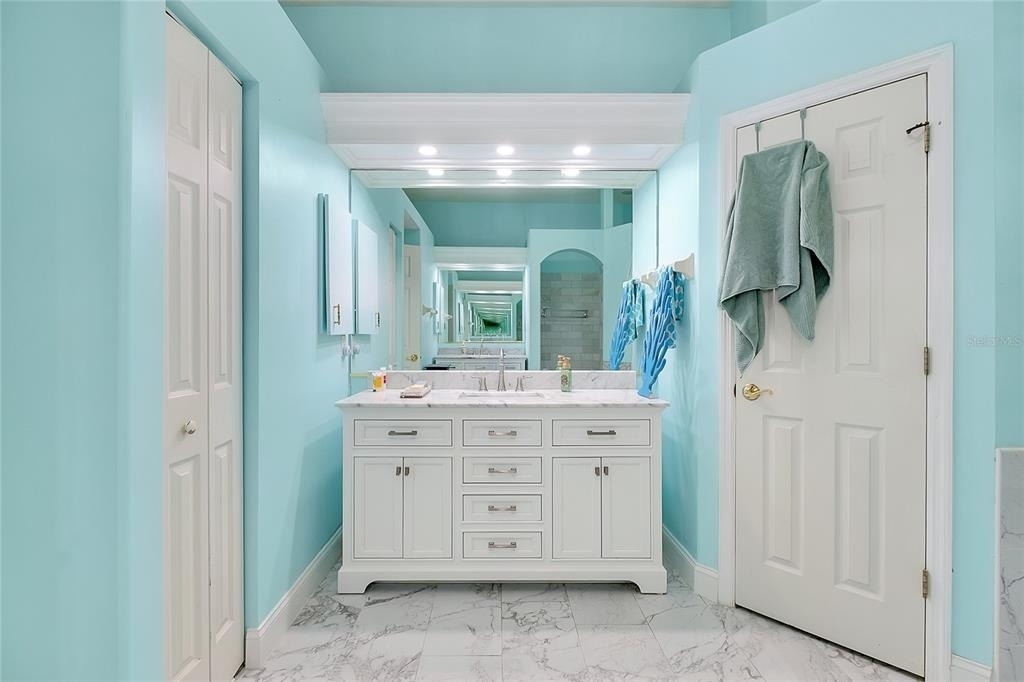 360 Cedarbrook Court - Photo 11