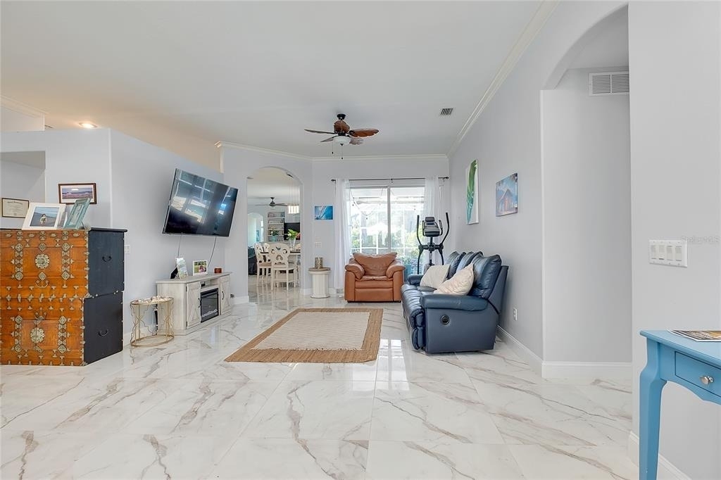 360 Cedarbrook Court - Photo 3