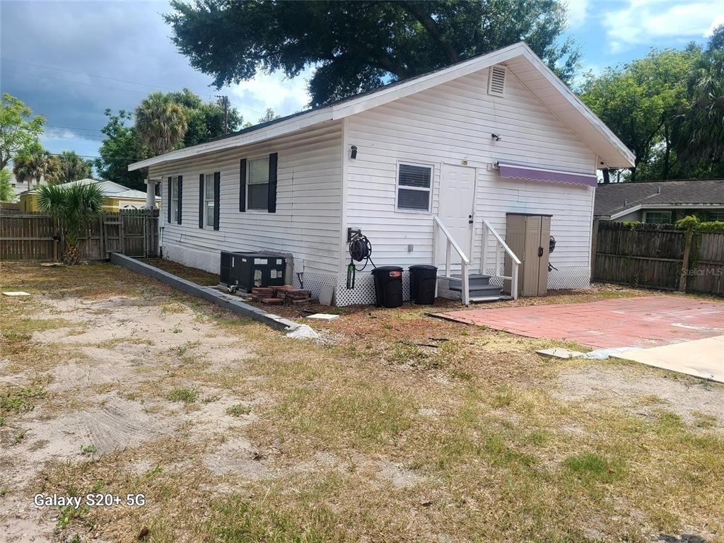 2220 E 17th Avenue - Photo 13