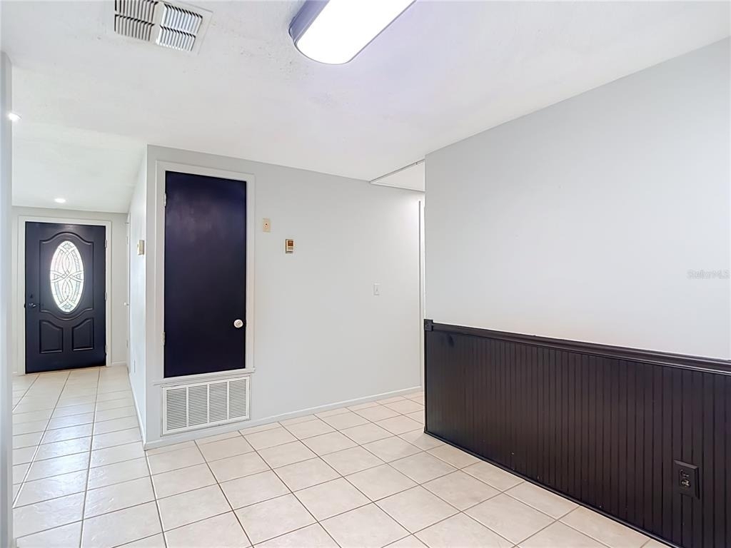 7916 Woodgrove Circle - Photo 8
