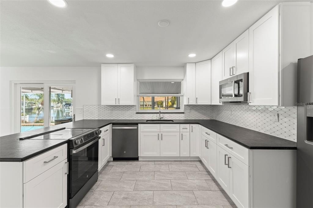 4960 Dover Street Ne - Photo 5