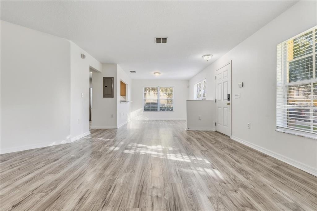 37554 Daliha Terrace - Photo 11
