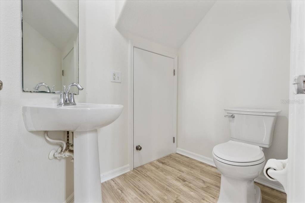 37554 Daliha Terrace - Photo 18