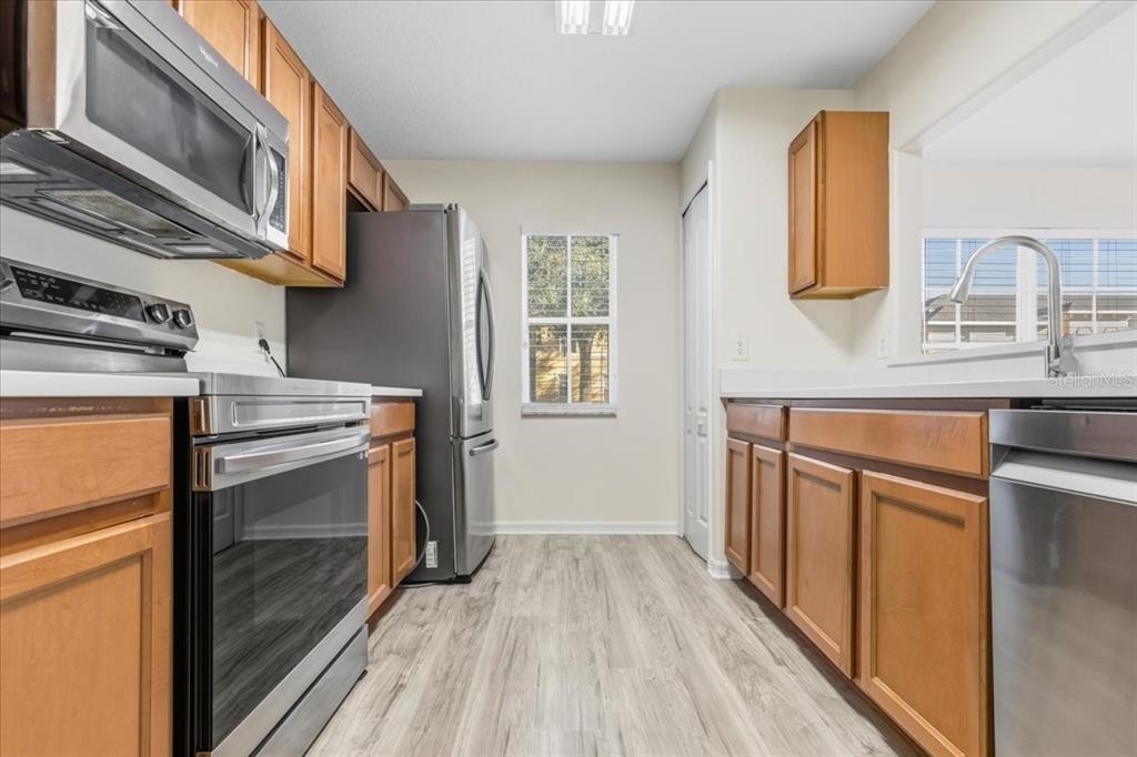 37554 Daliha Terrace - Photo 17