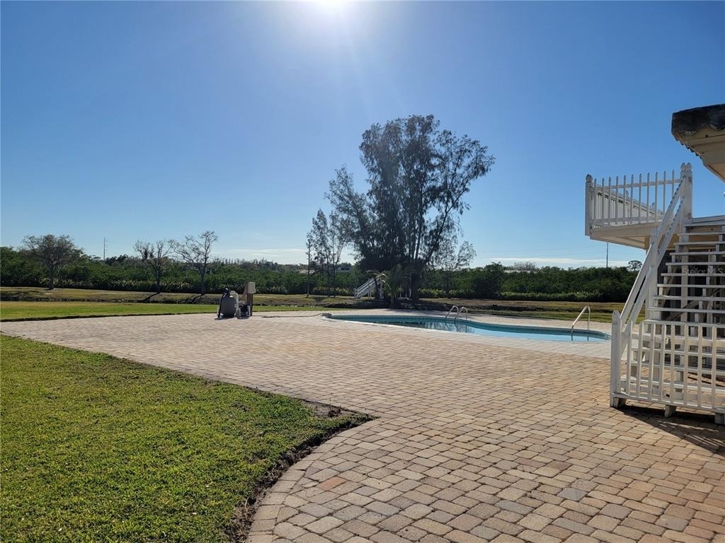 1730 Robinhood Lane - Photo 29