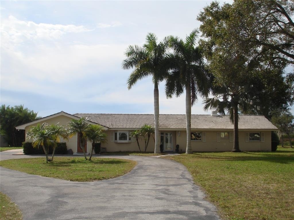 1730 Robinhood Lane - Photo 21