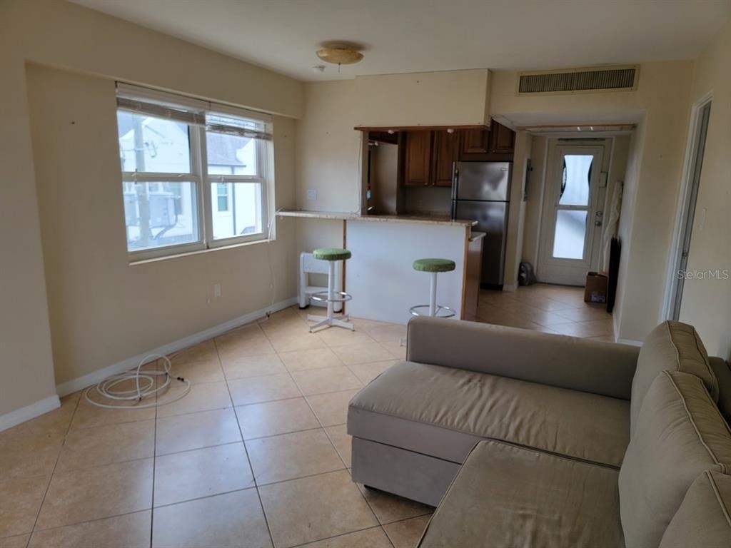750 Burlington Avenue N - Photo 12