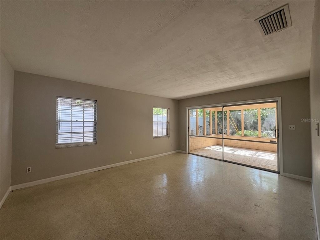 719 Kewannee Trail - Photo 2