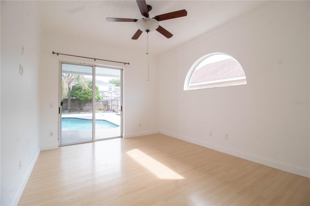 2782 Picadilly Circle - Photo 11