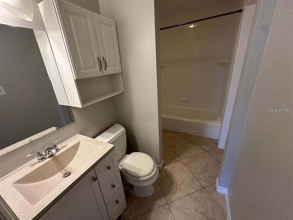 887 Eastbrook Boulevard - Photo 16