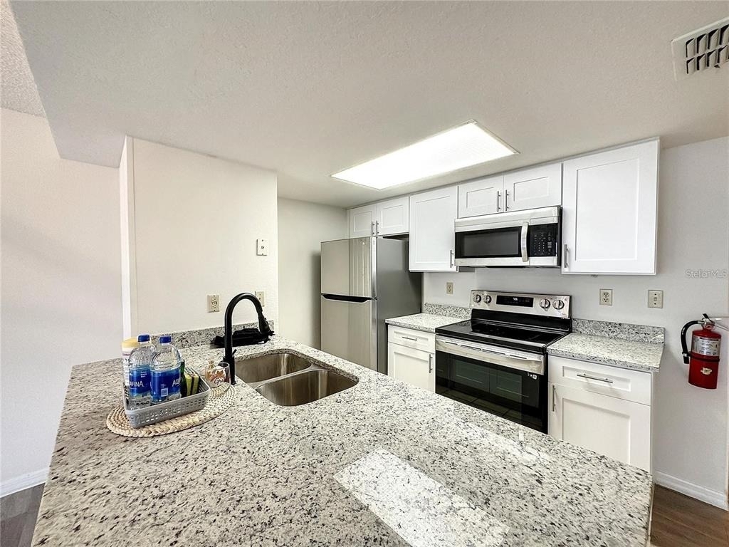 2717 N Poinciana Blvd - Photo 8