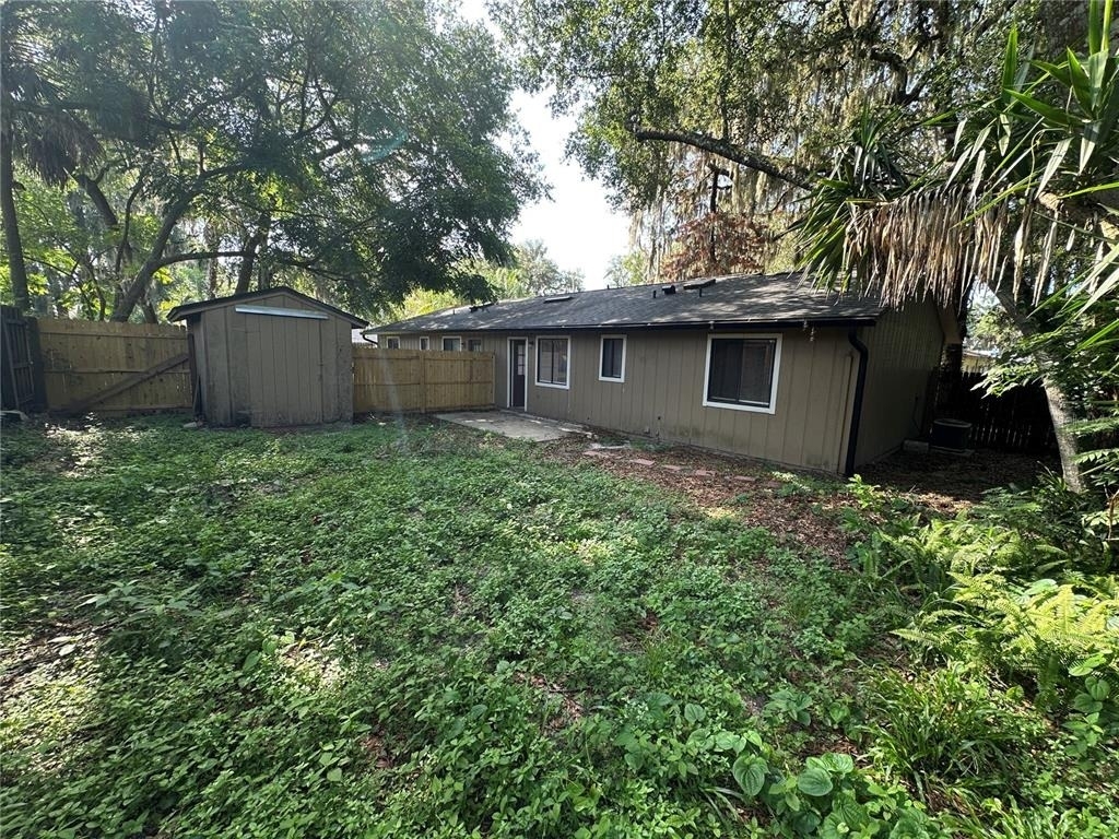 1916 Wizard Court - Photo 18